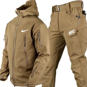 Nike - Chaqueta cortavientos y pantalones